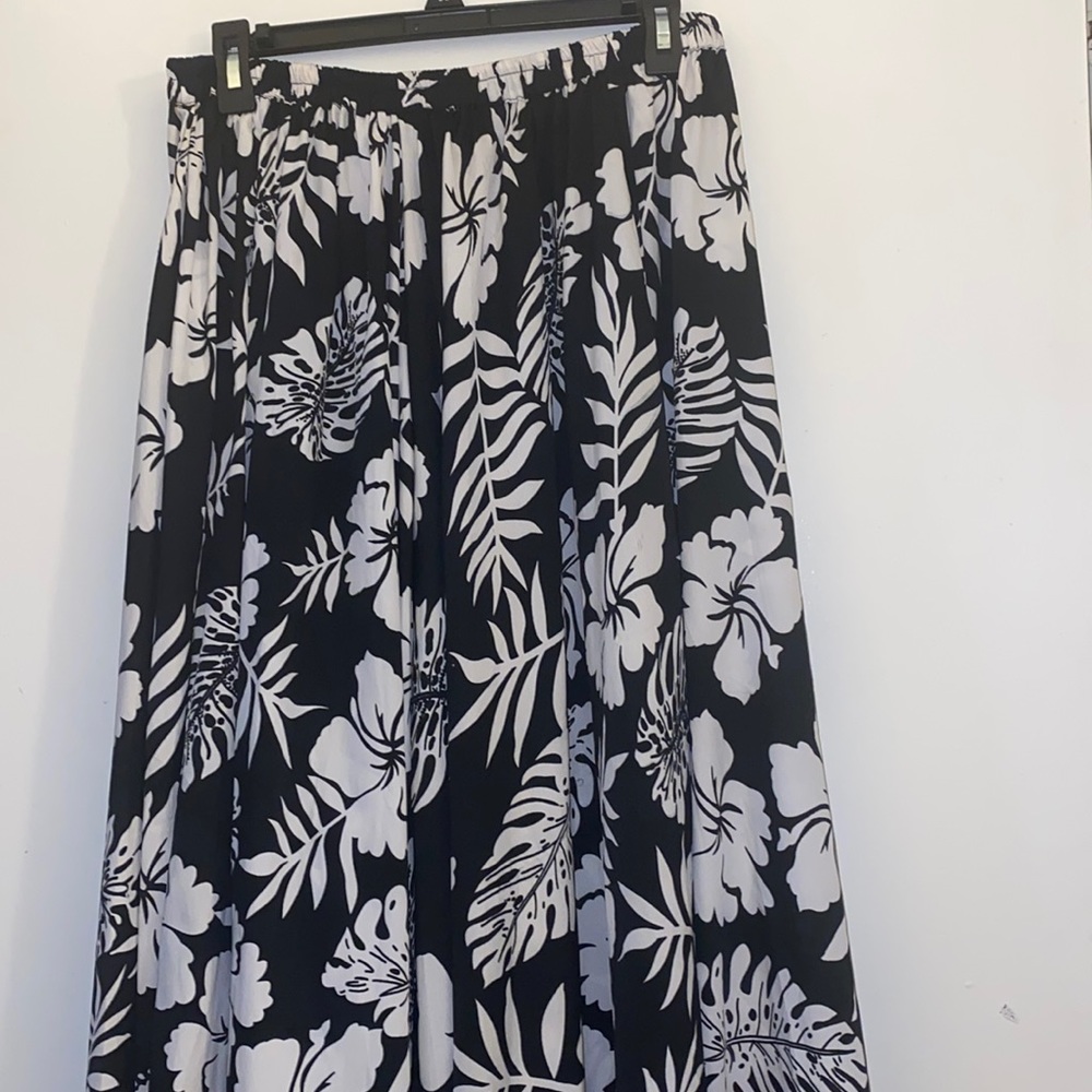 Long skirt